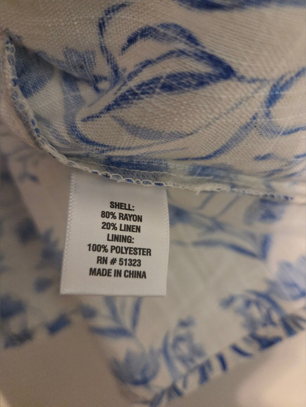 NWT CeCe Blue & White Bubble Sleeve Top Toile Floral Linen Blend Medium (F30) - Picture 5 of 9